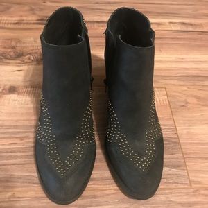Black ankle boots size 7 Lucky Brand